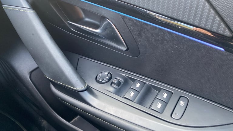 2024 Peugeot 208 1.2 PureTech MHEV GT e-DSC Euro 6 (s/s) 5dr Hatchback Hybrid Automatic