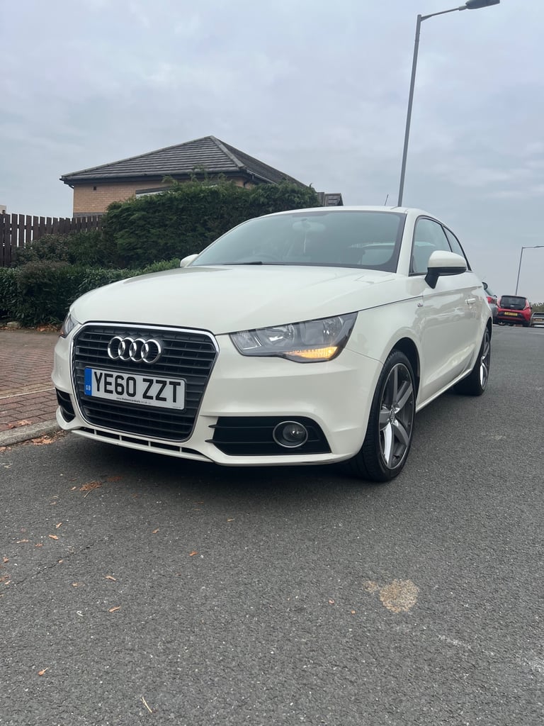 Audi, A1, Hatchback, 2010, Manual, 1598 (cc), 3 doors