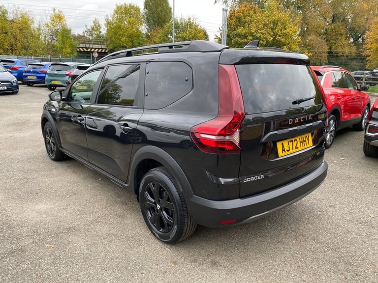 2022 Dacia Jogger 1.0 TCe Extreme SE 5dr MPV PETROL Automatic