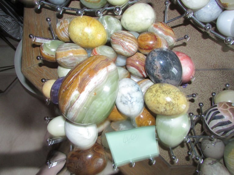 HUGE Collection of 315 x Various Marble / Onyx / Alabaster Eggs