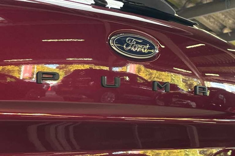 2023 Ford Puma 1.0 EcoBoost Hybrid mHEV Vivid Ruby Edition 5dr HATCHBACK PETROL Manual