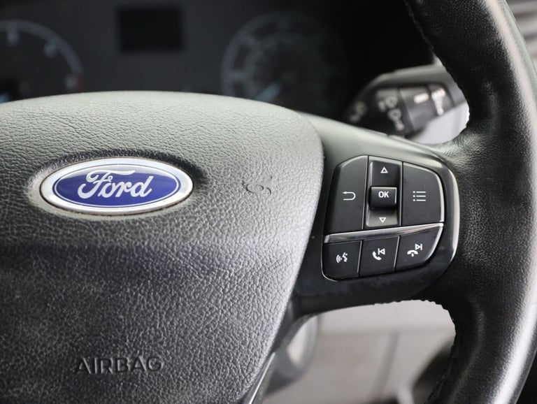 2022 Ford Transit Custom 2.0 320 EcoBlue Limited Crew Van Double Cab 5dr Diesel Manual L2 H1 Euro...