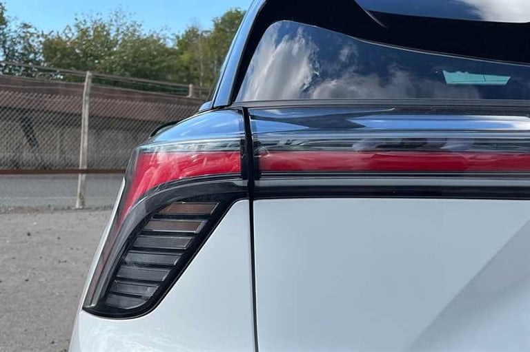 2023 MG MG4 64kWh Trophy Long Range Hatchback 5dr Electric Auto (203 ps) Hatchback Electric Autom...