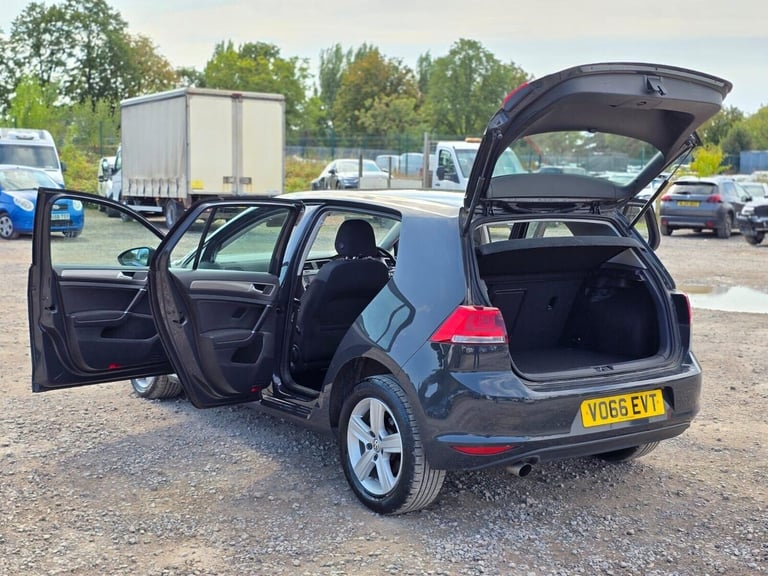 2016 Volkswagen Golf 1.6 TDI BlueMotion Tech Match Edition DSG Euro 6 (s/s) 5dr Hatchback Diesel ...