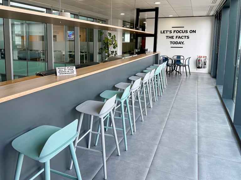 London - W4 5YA, Serviced office to rent at 3 Chiswick Park