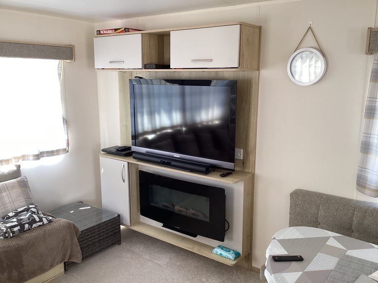 ABI 2018 Static Caravan - 36’ x 12’ - 8 Berth - 2 wc’s - 3 Bedroom’s 