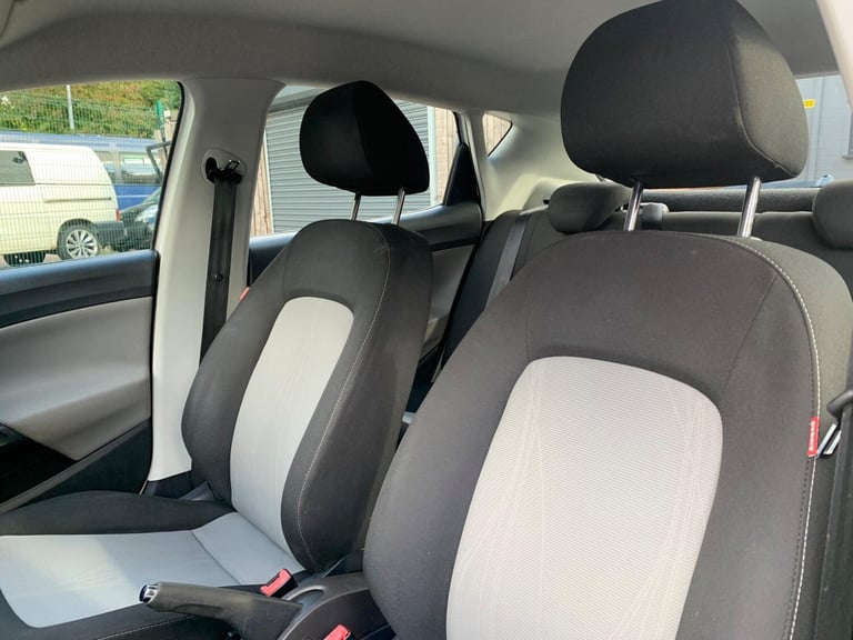 2013 SEAT Ibiza 1.4 SE Euro 5 5dr HATCHBACK Petrol Manual