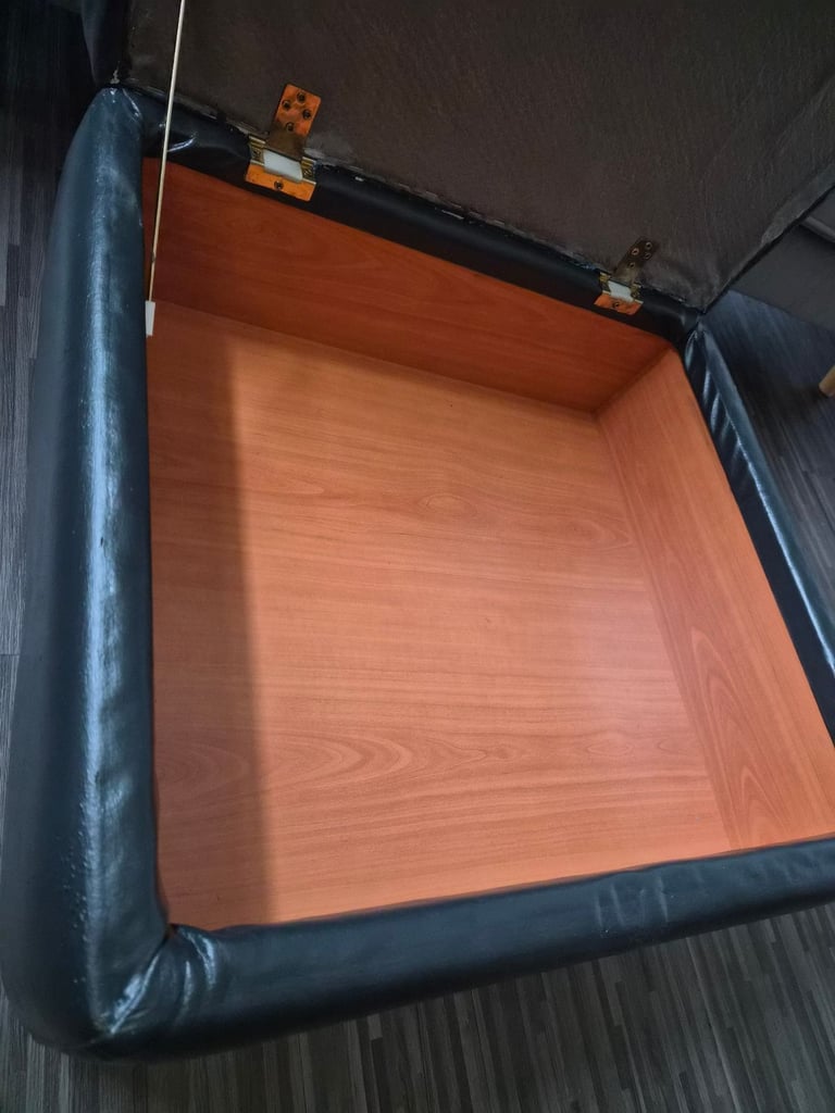 Sofology Storage Footstool. Grey Leather. 