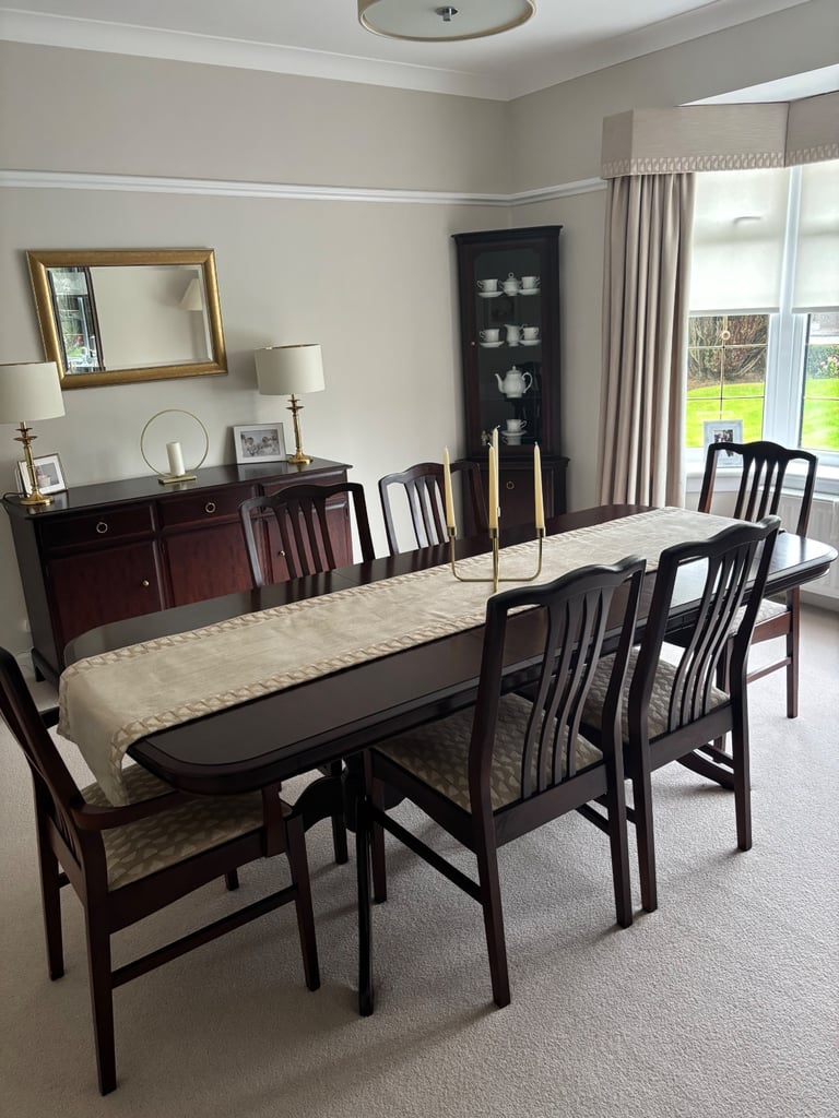 Stag Minstrel Dining Room Furniture