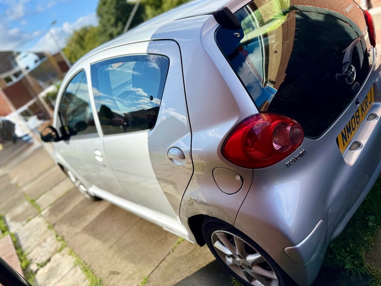 Toyota, AYGO, Hatchback, 2008, Manual, 998 (cc), 5 doors