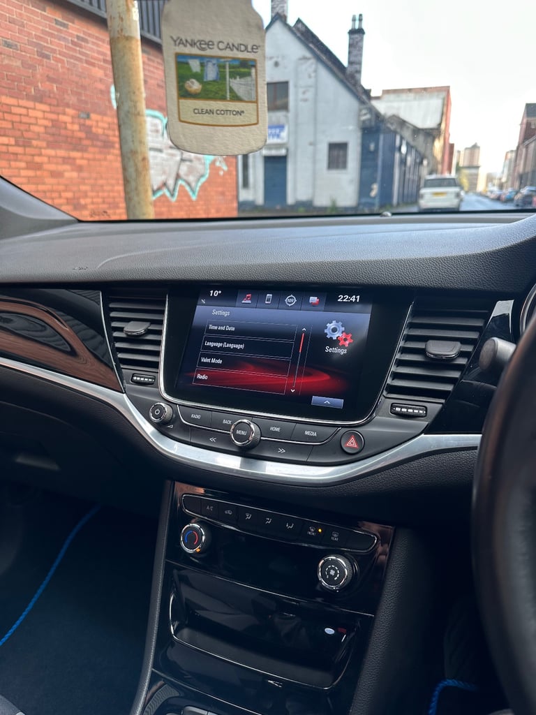 Vauxhall, ASTRA, Hatchback, 2016, Manual, 1598 (cc), 5 doors