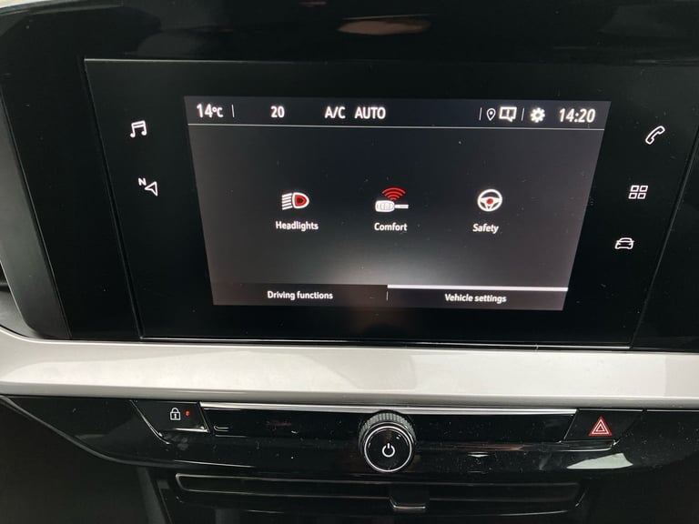 2021 Vauxhall Mokka Mokka 1.2 Turbo 100 Elite Nav 5dr Hatchback SUV PETROL Manual