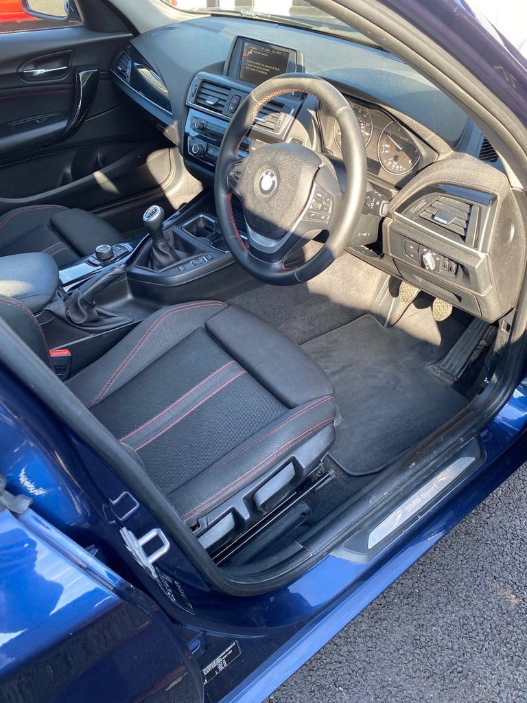 2015 BMW 118d Sport