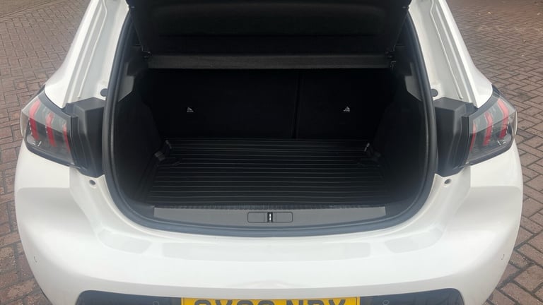 2020 Peugeot 208 1.2 PureTech 100 Allure 5dr Petrol Hatchback Hatchback Petrol Manual