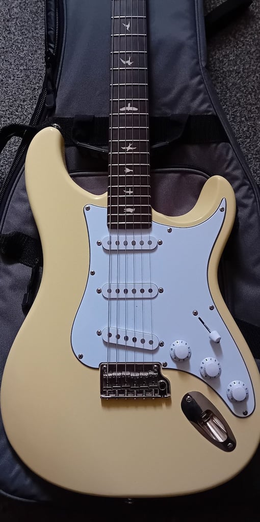 PRS SE Silver Sky John Mayer Guitar