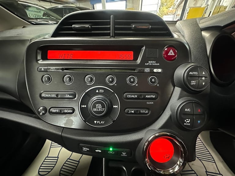 2013 Honda Jazz 1.4 i-VTEC ES Hatchback 5dr Petrol CVT Euro 5 (99 ps) HATCHBACK Petrol Automatic