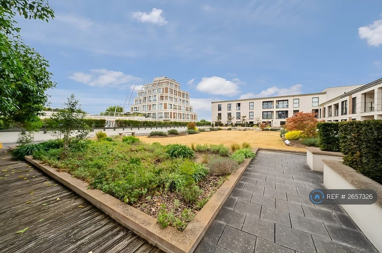 1 bedroom flat in Skerne Road, Kingston Upon Thames, KT2 (1 bed) (#2657326)