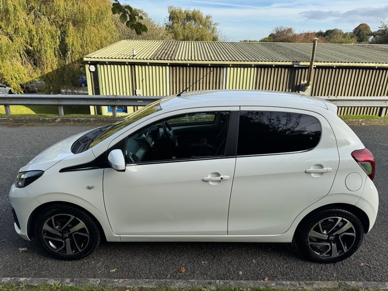 2018 Peugeot 108 1.2 PureTech Allure 5dr HATCHBACK Petrol Manual