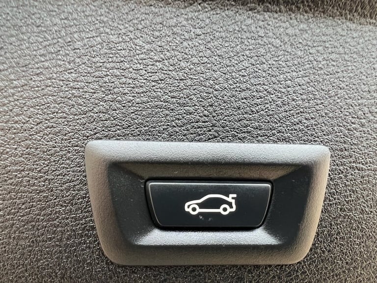 2017 BMW X4 3.0 30d M Sport SUV 5dr Diesel Auto xDrive Euro 6 (s/s) (258 ps) COUPE Diesel Automatic