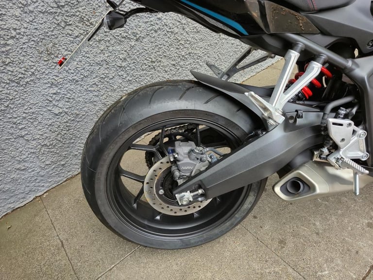 2023 Honda CBR650R Low mileage