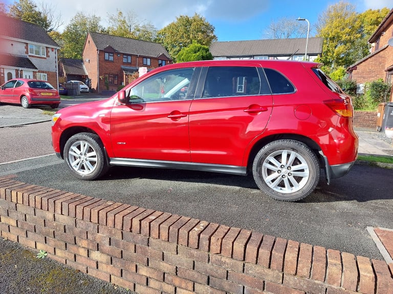 Mitsubishi, ASX, Hatchback, 2013, Manual, 1590 (cc), 5 doors