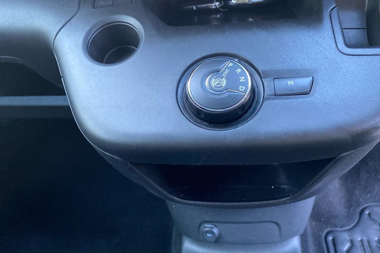  Vauxhall Combo Life 1.2 Turbo Elite MPV 5dr Petrol Auto Euro 6 s/s 130 Ps