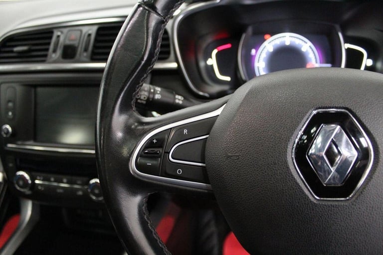 RENAULT KADJAR 1.6 dCi Signature Nav Euro 6 (s/s) 5dr 2016