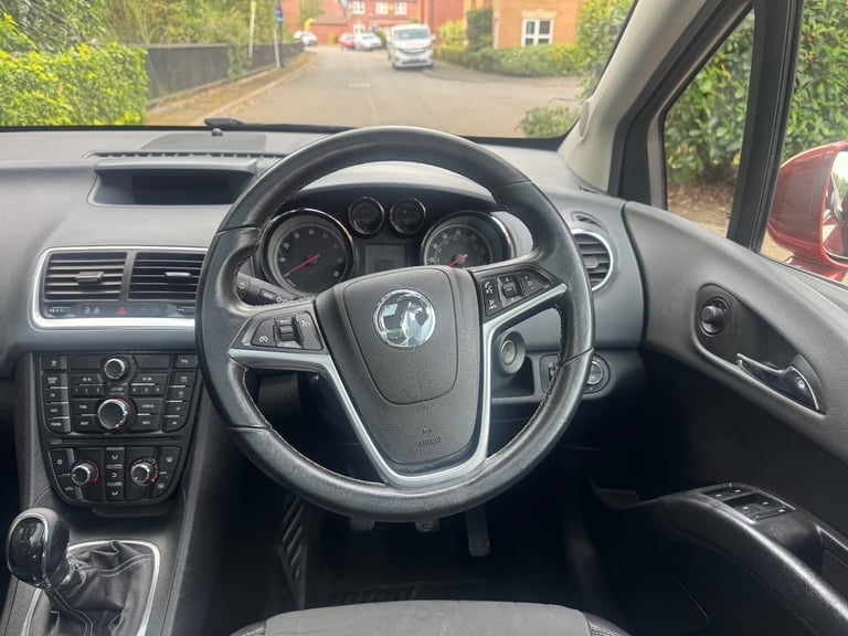 2013 Vauxhall Meriva 1.4i 16V SE 5dr MPV Petrol Manual