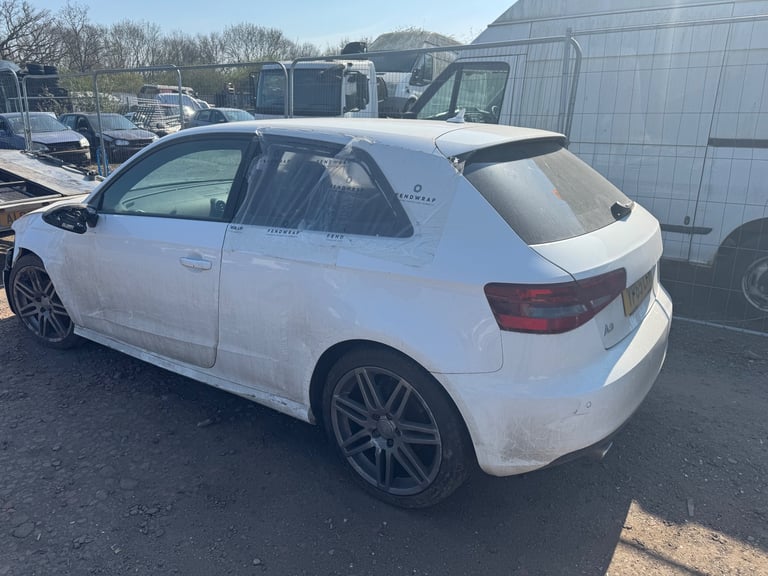 Audi a3 2 door 1.6 tdi 2015 white BREAKING FOR PARTS 