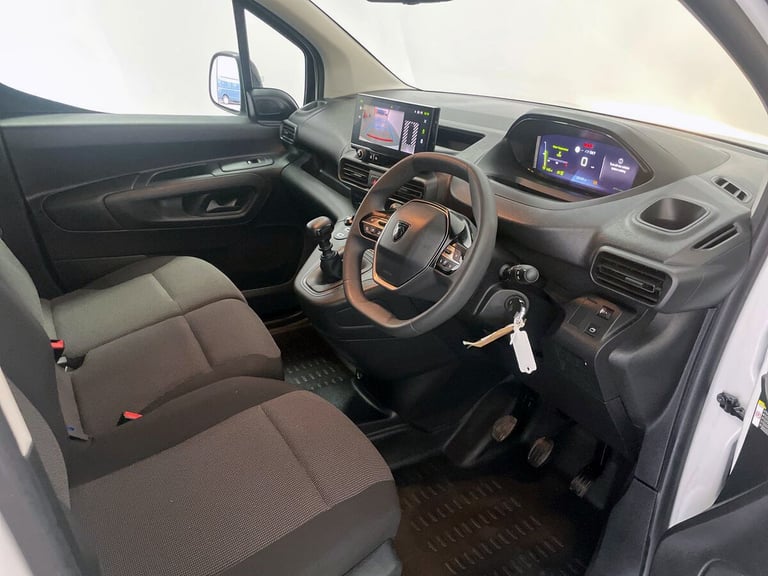 2024 Peugeot Partner 1.5 BlueHDi 100 Asphalt Van PANEL VAN DIESEL Manual