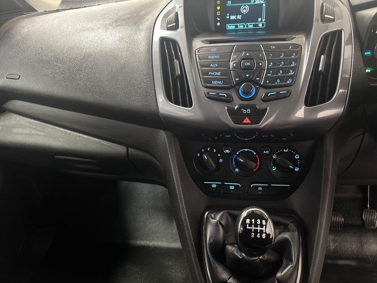 2018 Ford Transit Connect 1.5 TDCi 200 Limited L1 H1 5dr PANEL VAN Diesel Manual