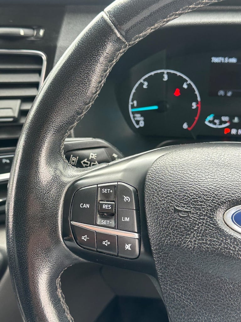 2019 Ford Transit Custom 2.0 TDCi 170ps Low Roof D/Cab Sport Van Auto PANEL VAN DIESEL Automatic