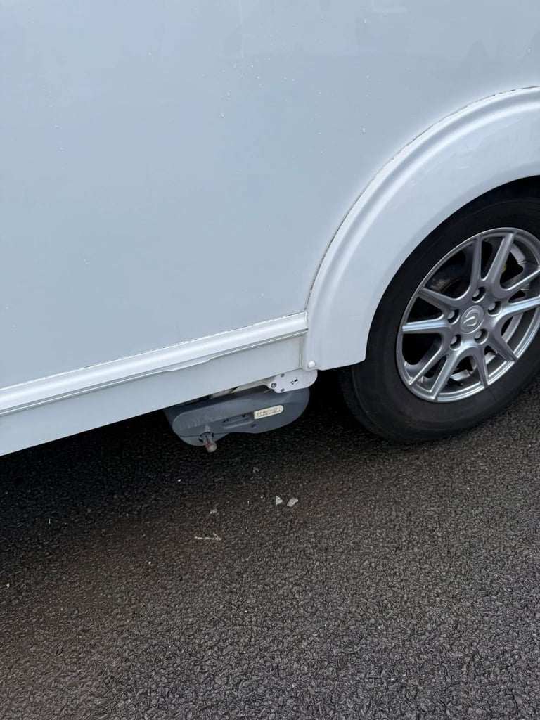 2019 ELDDIS AVANTE 462 - 2 BERTH CARAVAN 