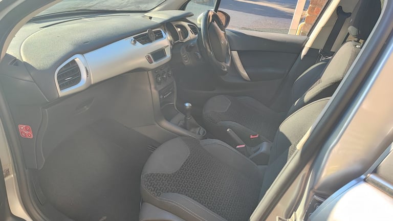 Citroen, C3, Hatchback, 2011, Manual, 1398 (cc),5 doors - Image 11