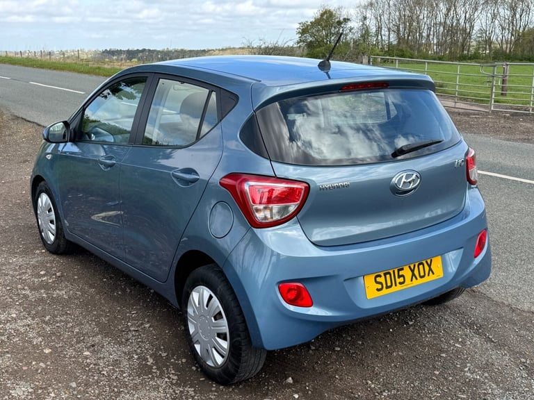 LOW MILEAGE + 2 KEYS