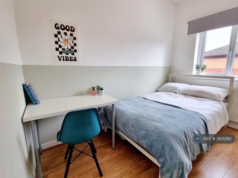 5 bedroom house in Liberty Street, Liverpool, L15 (5 bed) (#2621290)