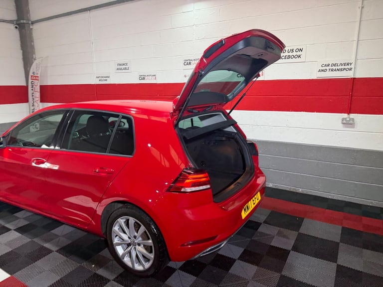 2017 Volkswagen Golf 1.6 TDI BlueMotion Tech GT Euro 6 (s/s) 5dr HATCHBACK Diesel Manual