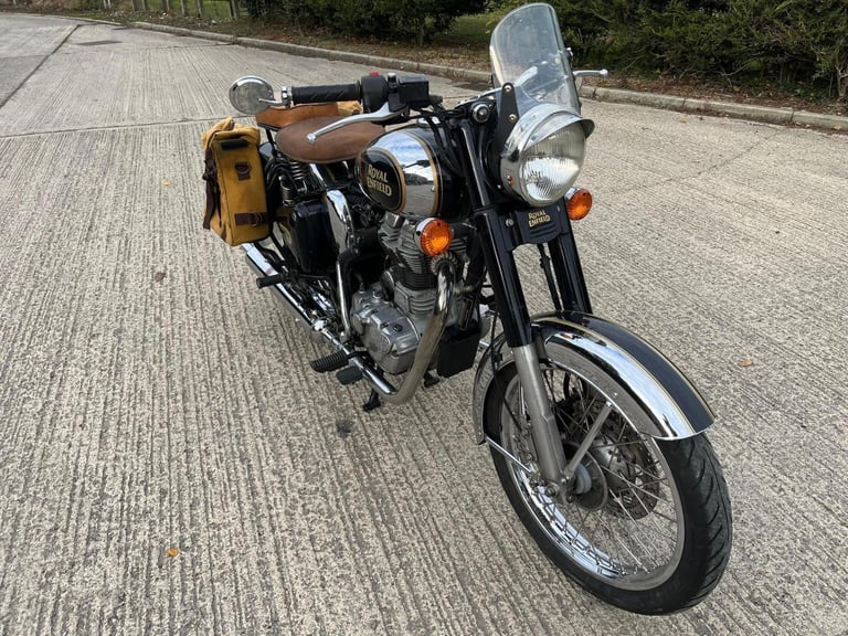 2015 15 ROYAL ENFIELD BULLET CLASSIC EFI MODERN RETRO CHROME  BLACK FI PANNIERS