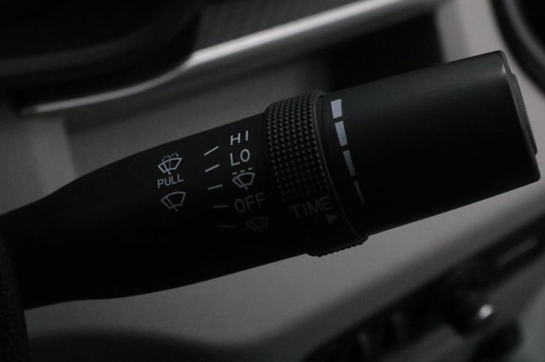 2022 Maxus Deliver 9 2.0 D20 Base RWD 150 BHP L2 MWB Tipper Euro 6 ULEZ Free TIPPER Diesel Manual