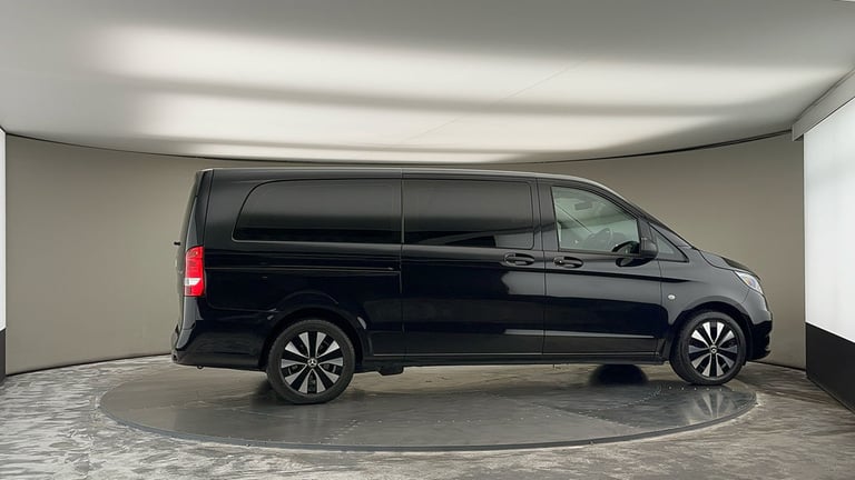 2022 Mercedes-Benz Vito 2.0 114 CDI SELECT Tourer Double Cab 5dr Diesel G-Tronic RWD L3 Euro 6 (s...