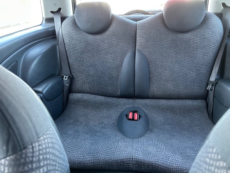 Mini, HATCHBACK, Hatchback, 2003, Semi-Auto, 1598 (cc), 3 doors