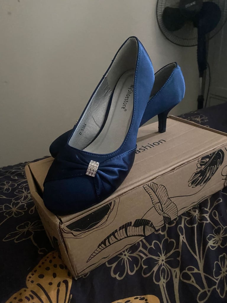 image for Navy satin shoes