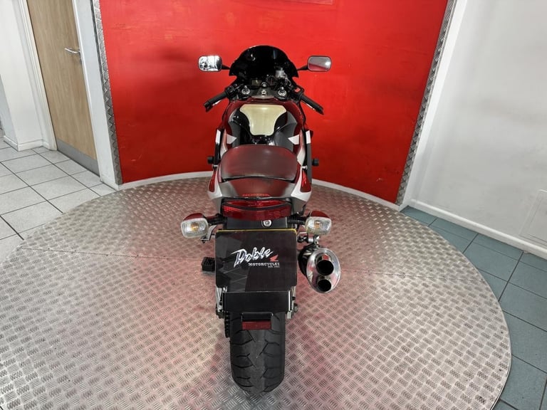 2000 'W' Honda CBR900RR Fireblade ULEZ Compliant