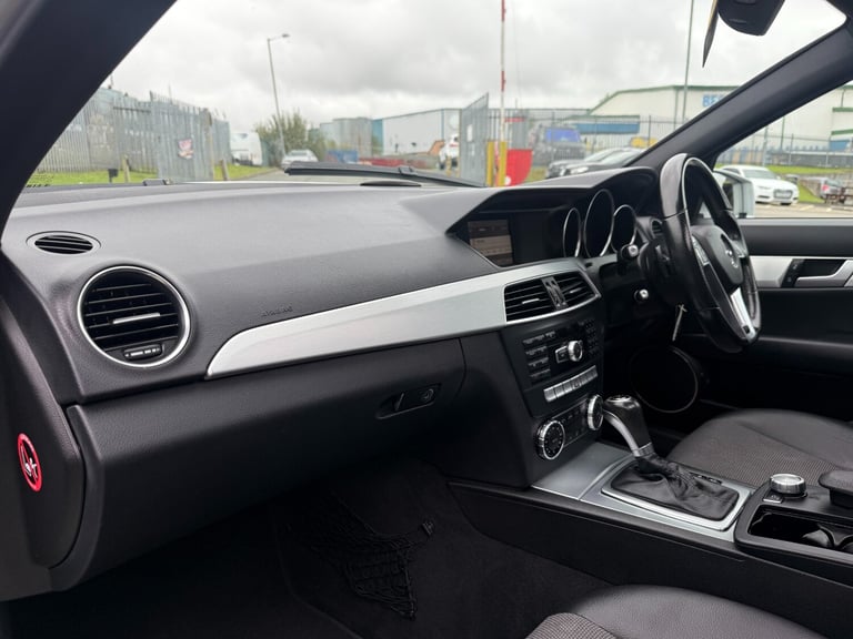 2012 MERCEDES-BENZ C220 AMG SPORT CDI BLUEEFFICIENCY AUTO