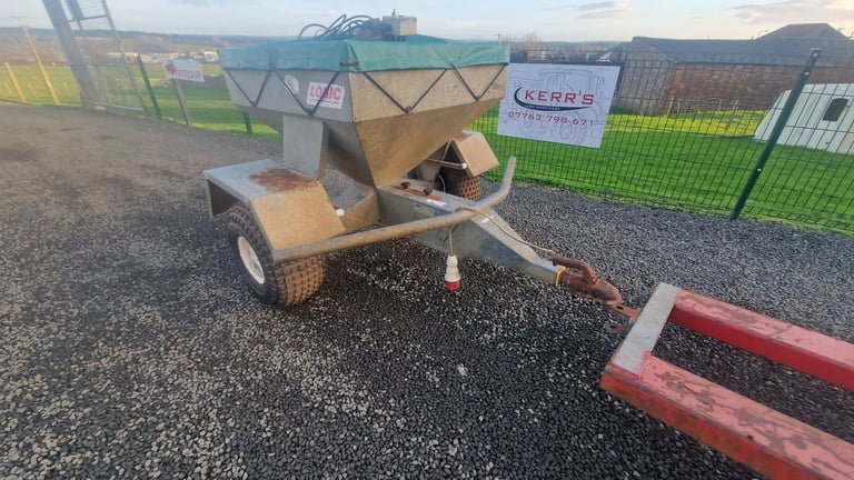 Quad atv logic electric sheep snacker feeder farm livestock tractor 