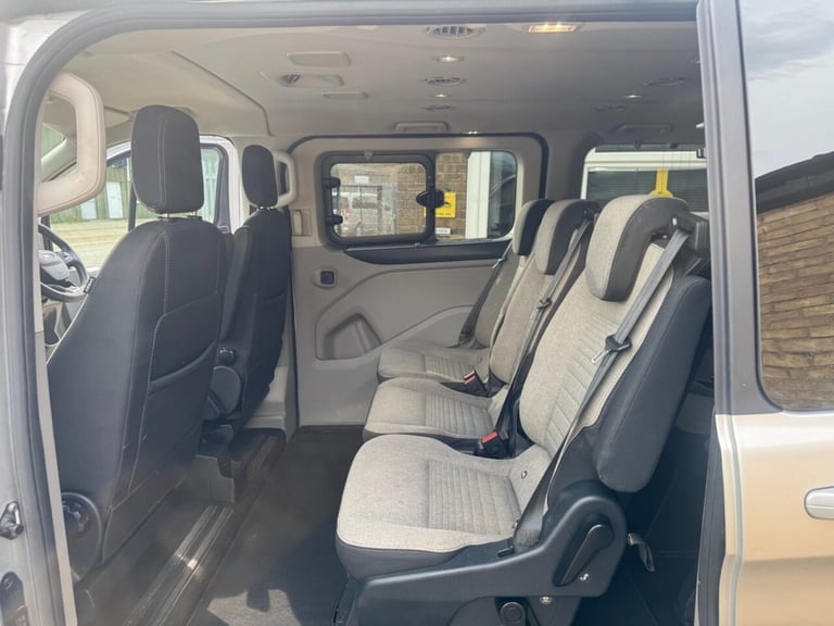 2022 Ford Tourneo Custom 2.0 EcoBlue 130ps Low Roof 8 Seater Titanium MPV DIESEL Manual