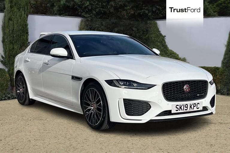 2019 Jaguar XE 2.0d R-Dynamic S 4dr Auto AUTO Saloon Diesel Automatic