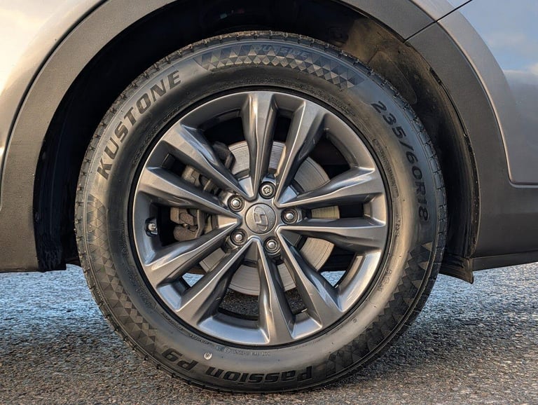 2016 Hyundai Santa Fe 2.2 CRDi Blue Drive Premium 4WD Euro 6 (s/s) 5dr ESTATE Diesel Manual