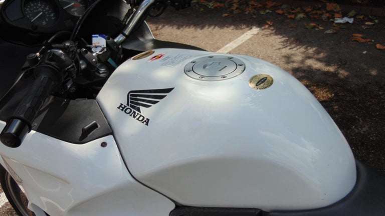 Honda NT650V Deauville 2005 low miles shaft drive Budget Tourer new MOT p/ex ok 