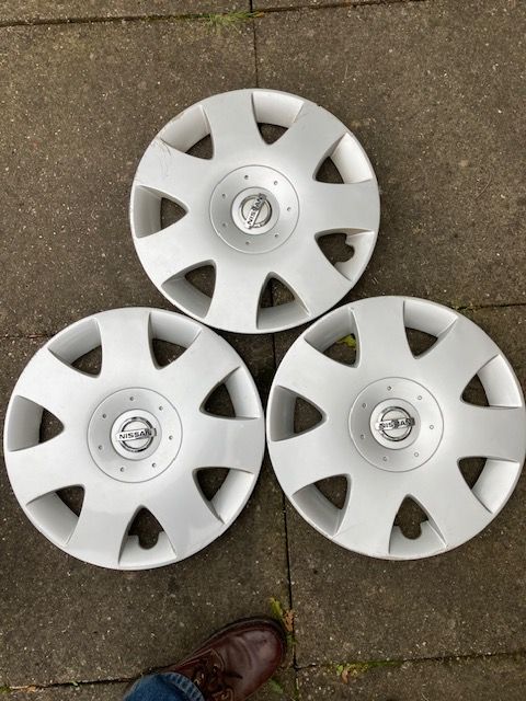image for Nissan Almera wheel trims – three trims Pre-owned part no 40315 -   AV610